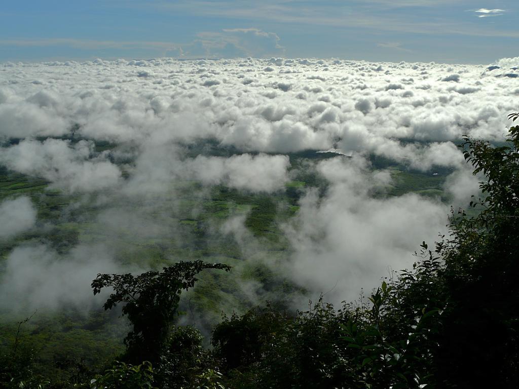 Chales Sitio Do Alemao Убажара Экстерьер фото